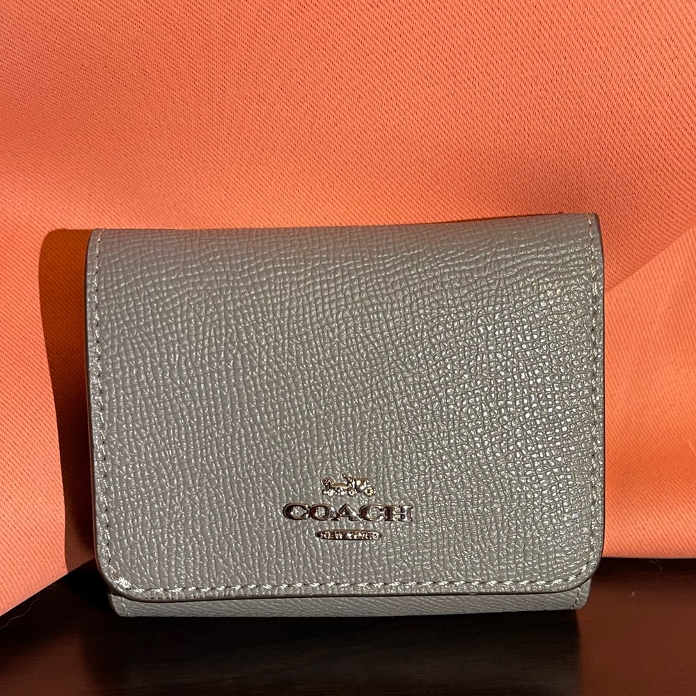 Coach Heather Gray Wallet - New